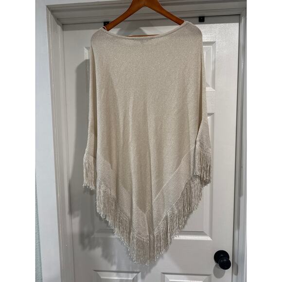 White House Black Market Shimmer Fringe Poncho Size Medium - Picture 7 of 12